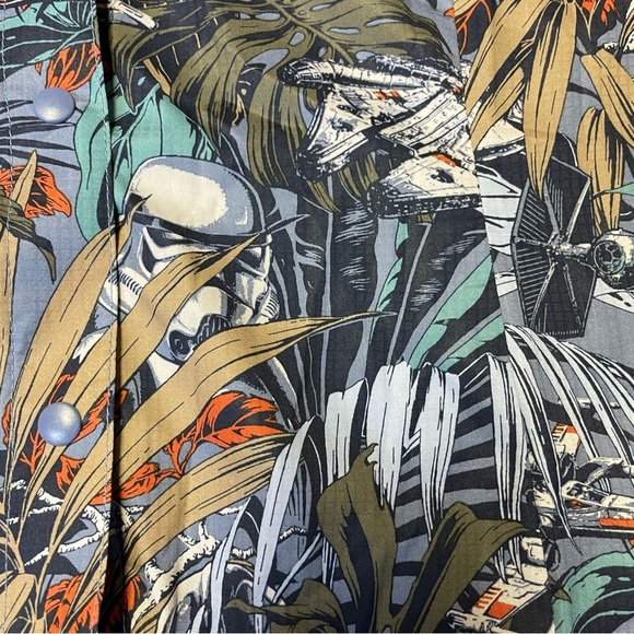 Columbia PFG Star Wars Womens Small Sleeveless Tank Top Snap Button Rare Collab - Picture 7 of 16